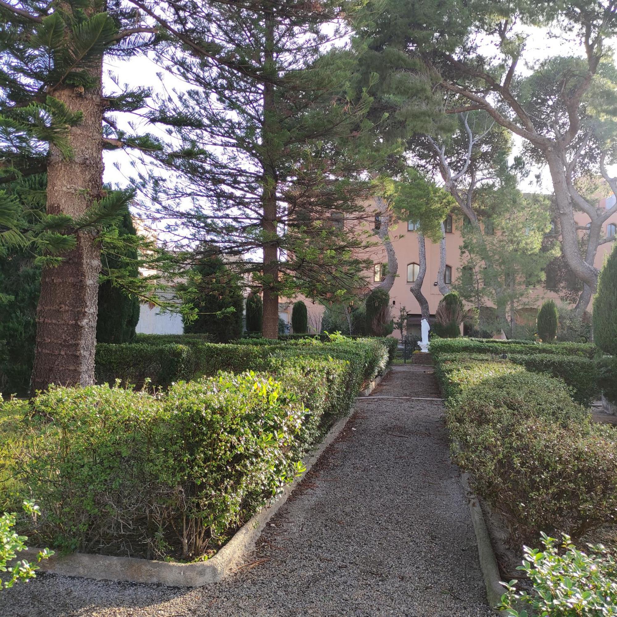 Albergue Rosa Molas Arrabal de Jesus Exterior photo